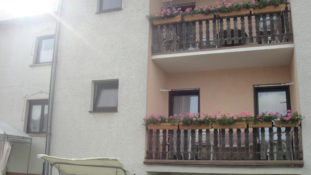Black Bear Bikers Pub-Hotel Kempfeld Oda fotoğraf