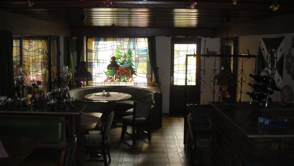 Black Bear Bikers Pub-Hotel Kempfeld Dış mekan fotoğraf