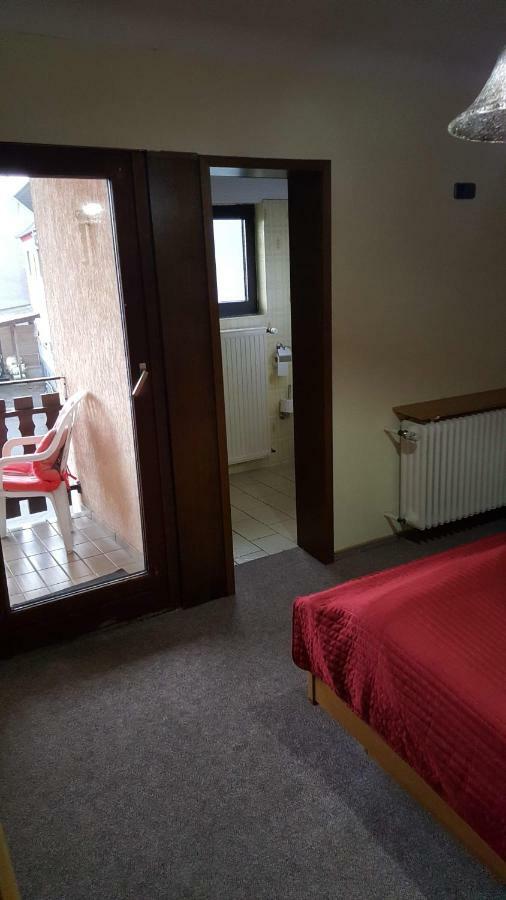 Black Bear Bikers Pub-Hotel Kempfeld Dış mekan fotoğraf