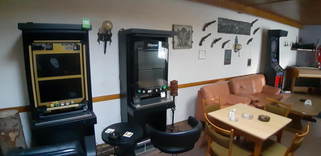Black Bear Bikers Pub-Hotel Kempfeld Dış mekan fotoğraf